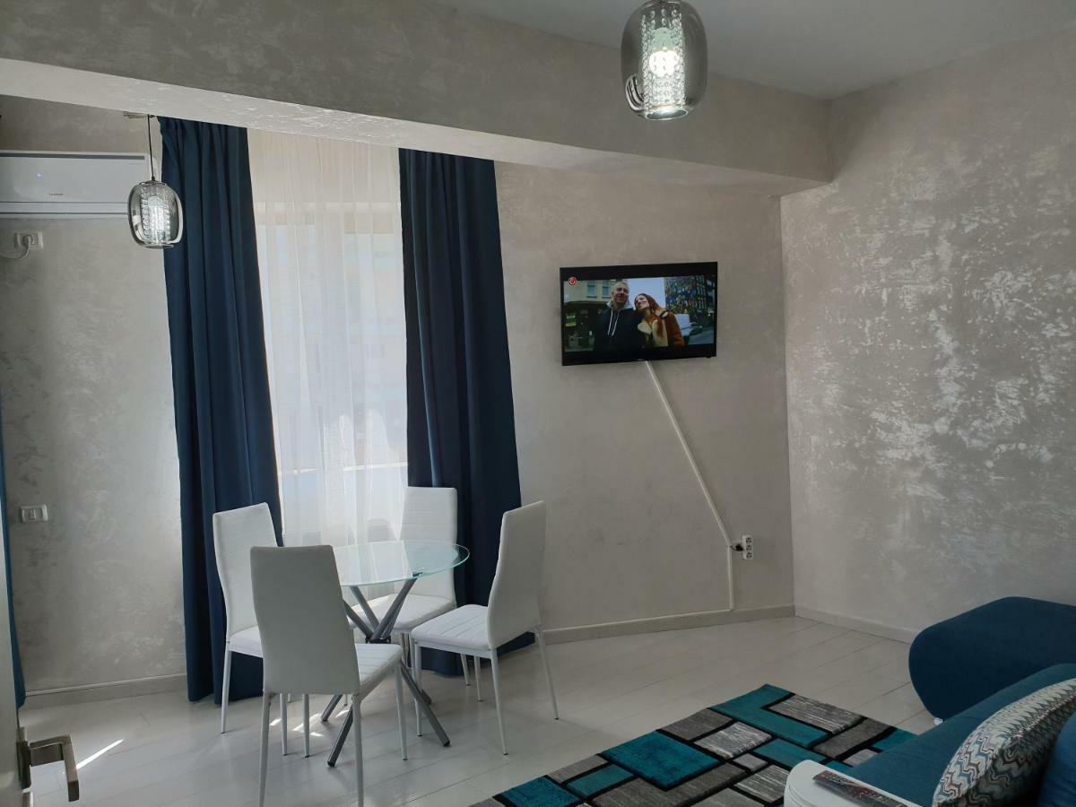 Luk Twin Loft Apartment Mamaia
